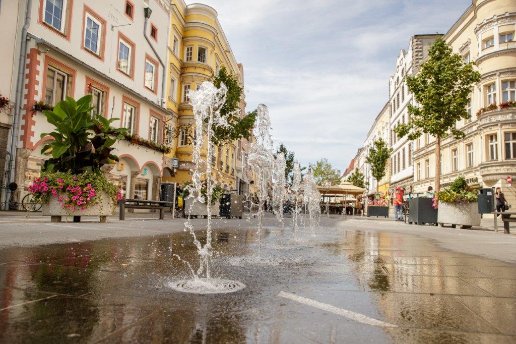 Referenzbild Springbrunnen Fußgängerzone